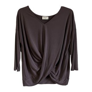 Everly Purple V-Neck Faux Wrap Top Three-Quarter Sleeve Women’s size L